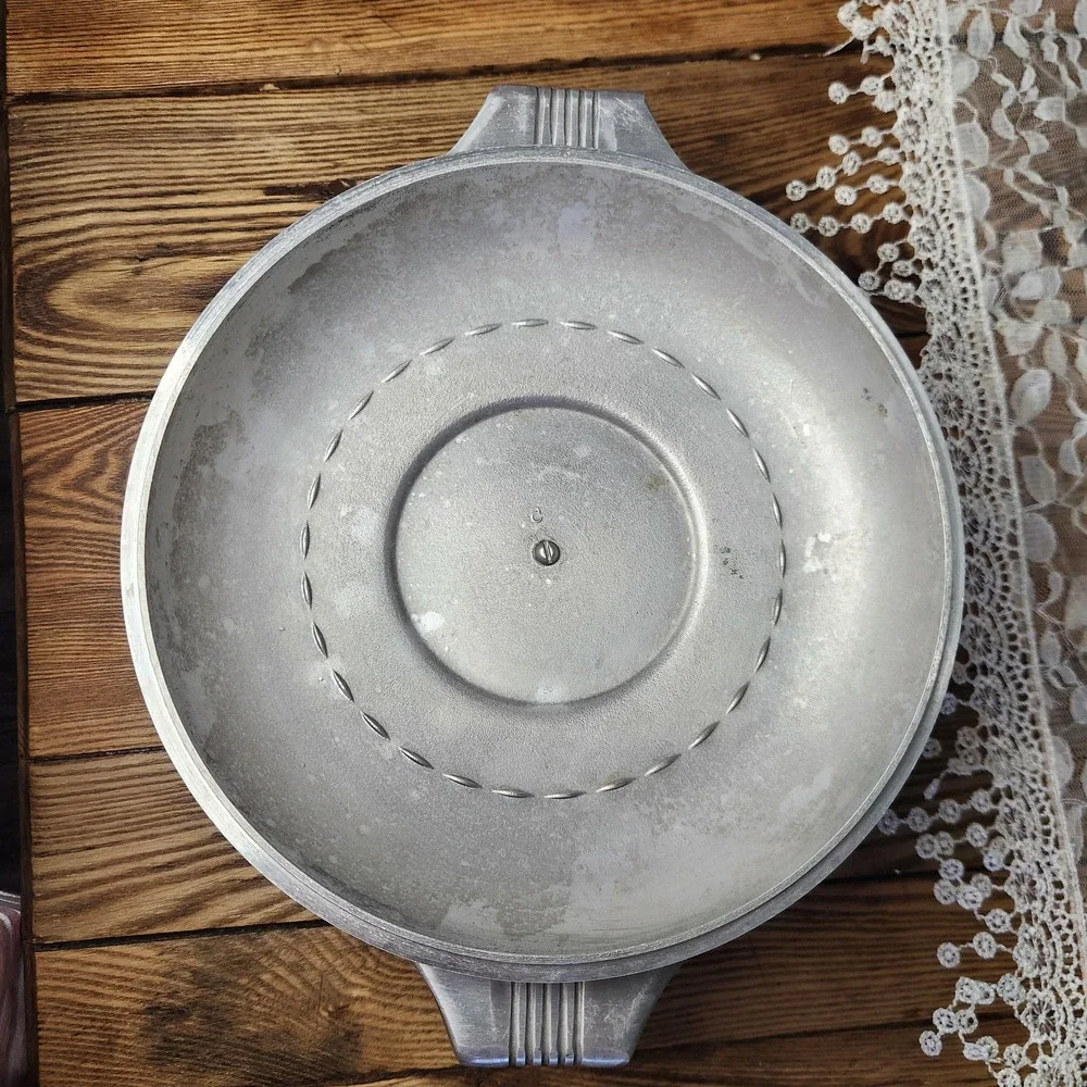 Vintage Magnalite GHC 5qt dutch oven‎ 4248P